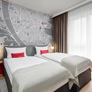 Intercityhotel 4*, בודפשט הונגריה